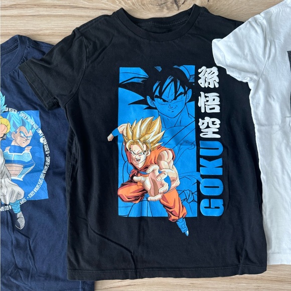 Dragon Ball Z tee bundle set size Small 6/7 - Picture 3 of 4